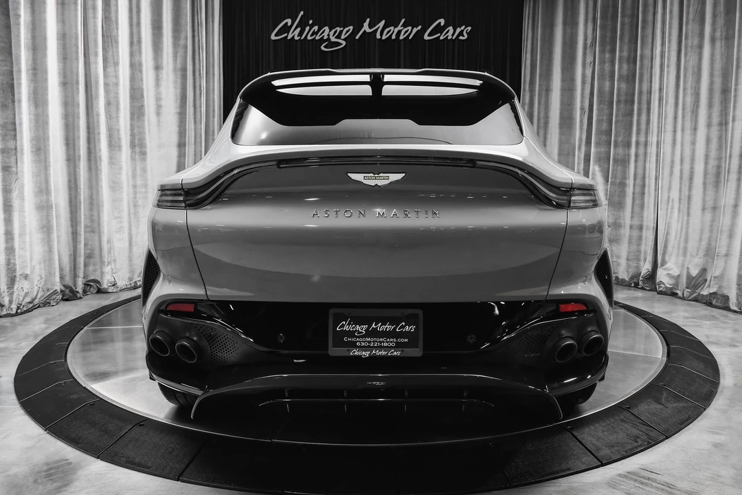 2025 Aston Martin DBX 707 - Image 4 of 31