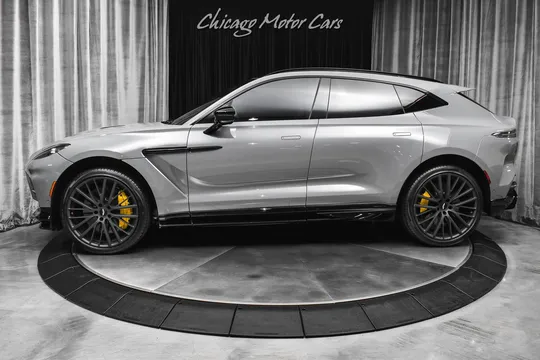 2025 Aston Martin DBX707 707