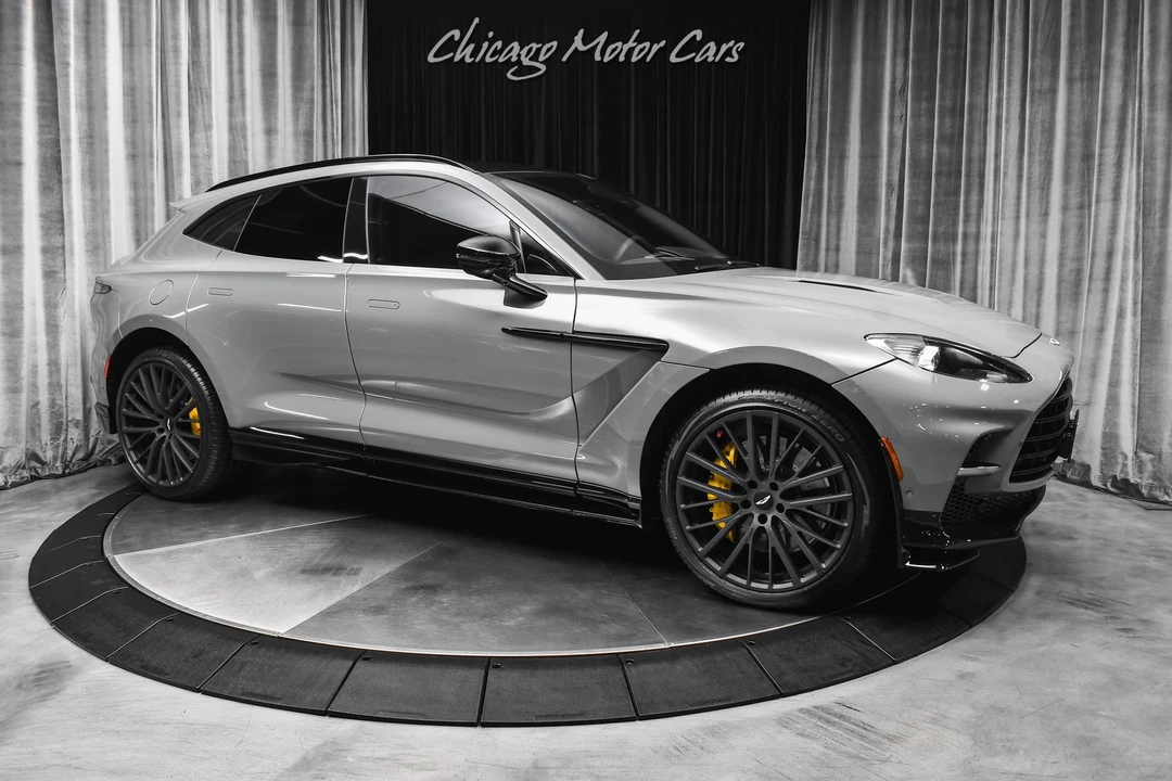 2025 Aston Martin DBX 707 - Image 6 of 31