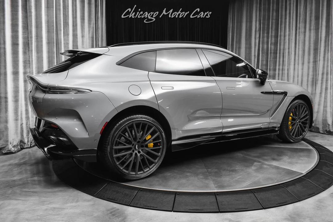 2025 Aston Martin DBX 707 - Image 5 of 31