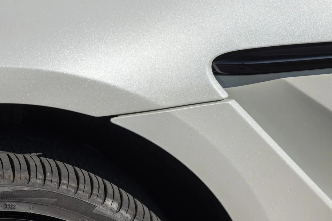 2025 Aston Martin DBX 707 - Image 23 of 31