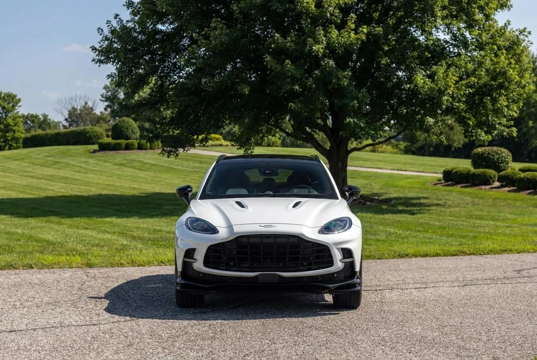 2025 Aston Martin DBX 707 - Image 5 of 31