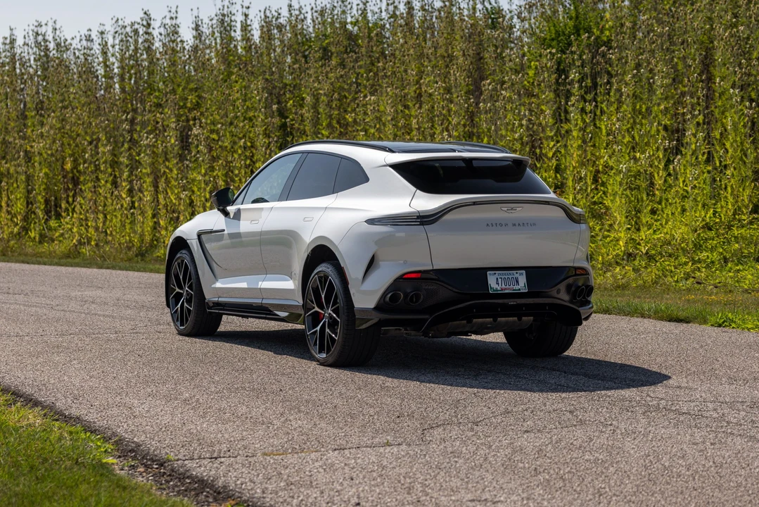 2025 Aston Martin DBX 707 - Image 20 of 31