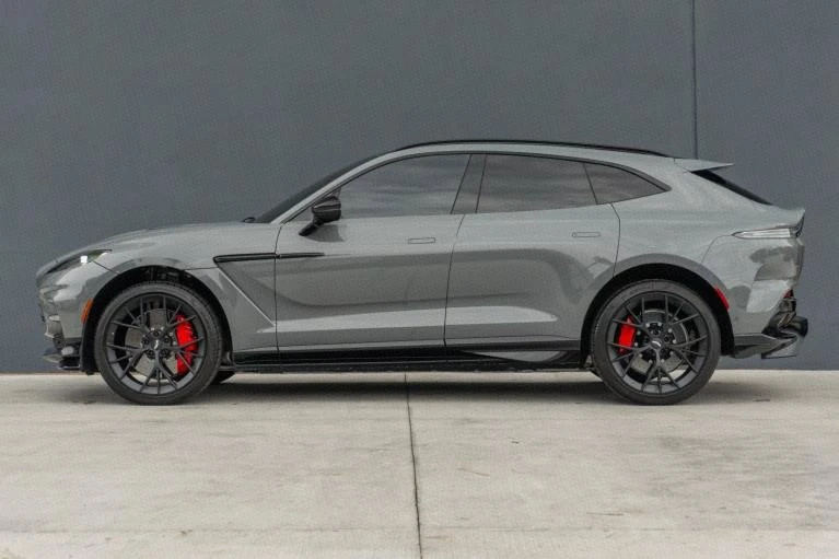 2025 Aston Martin DBX 707 - Image 2 of 20