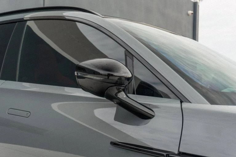 2025 Aston Martin DBX 707 - Image 14 of 20