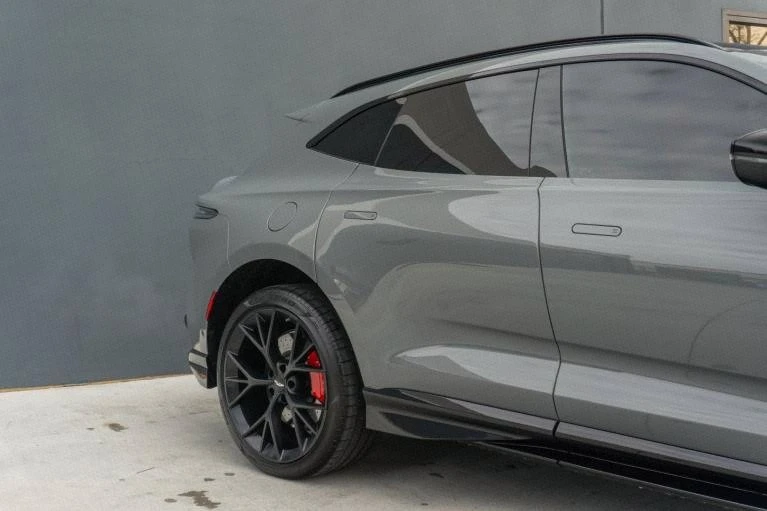 2025 Aston Martin DBX 707 - Image 17 of 20