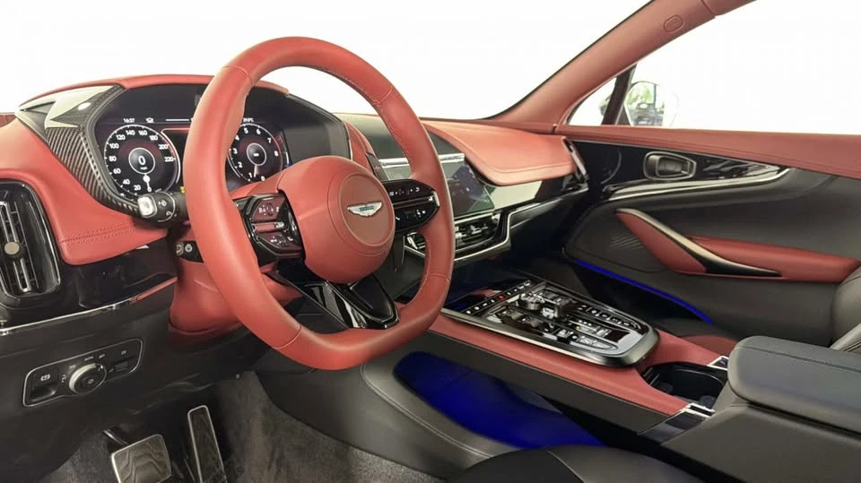 2025 Aston Martin DBX 707 - Image 13 of 20