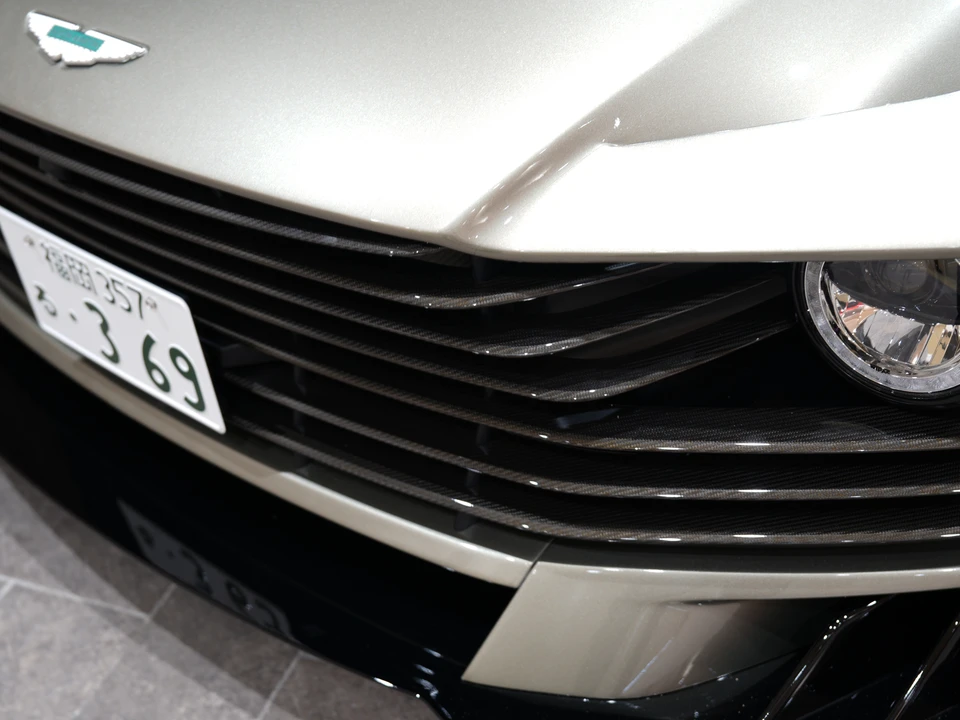 2025 Aston Martin Valhalla - Image 24 of 31