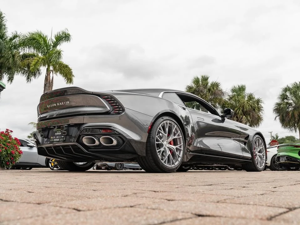 2025 Aston Martin Vanquish 3rd Gen - Image 7 of 20