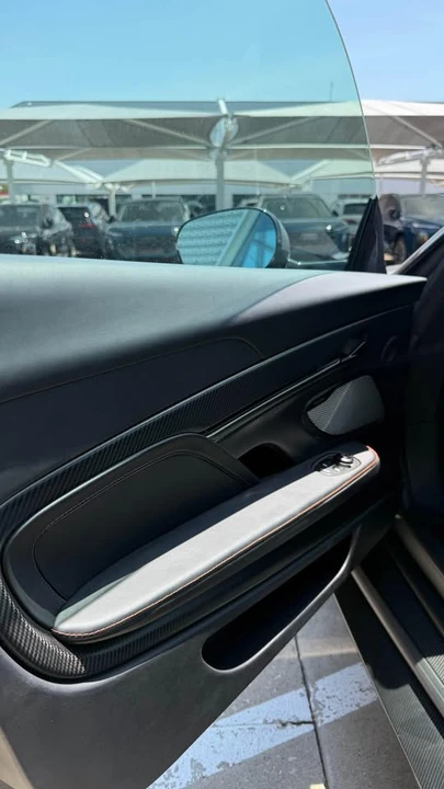 2025 Aston Martin Vanquish 3rd Gen - Image 9 of 9