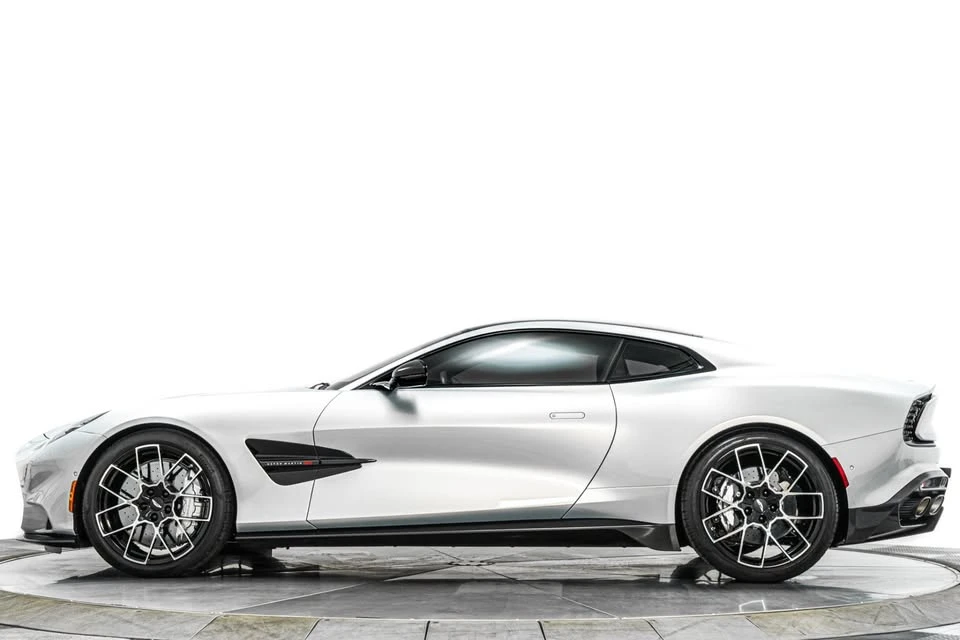 2025 Aston Martin Vanquish 3rd Gen - Image 5 of 13