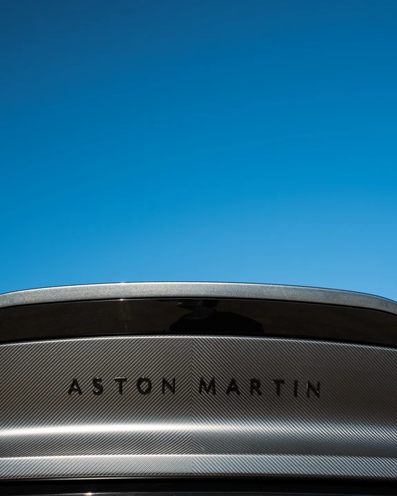 2025 Aston Martin Vanquish 3rd Gen - Image 29 of 31