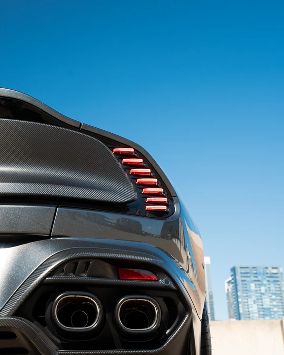 2025 Aston Martin Vanquish 3rd Gen - Image 30 of 31