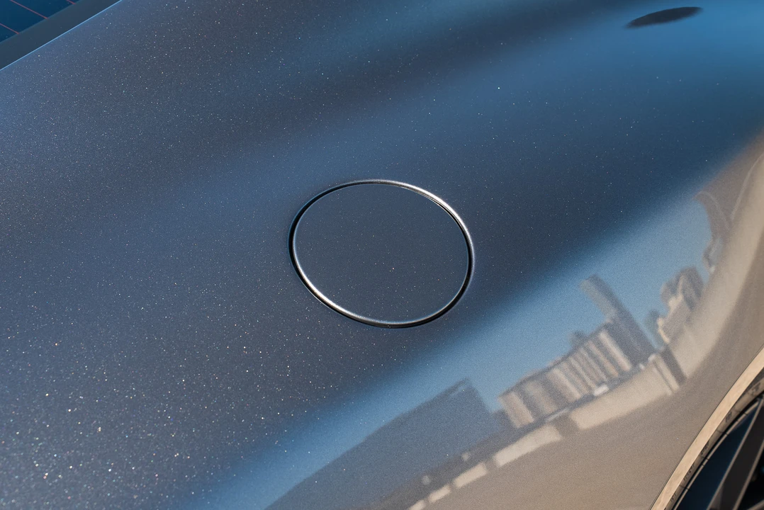 2025 Aston Martin Vanquish 3rd Gen - Image 28 of 31