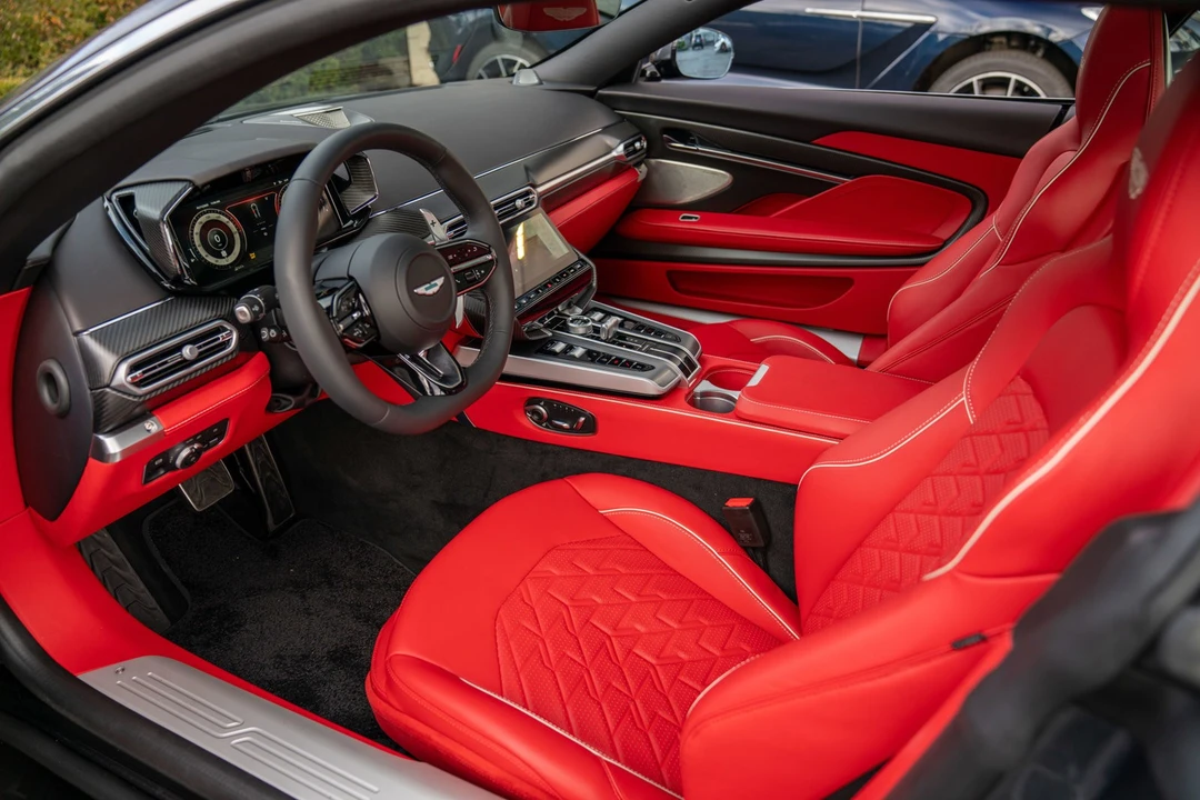 2025 Aston Martin Vanquish 3rd Gen - Image 11 of 21
