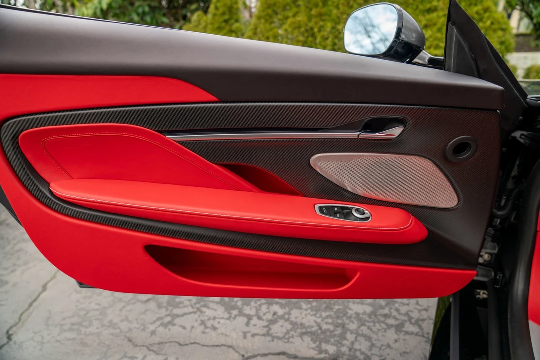 2025 Aston Martin Vanquish 3rd Gen - Image 13 of 21