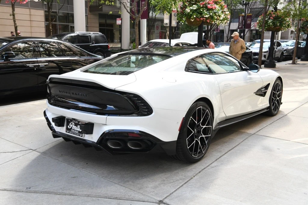 2025 Aston Martin Vanquish 3rd Gen - Image 6 of 12