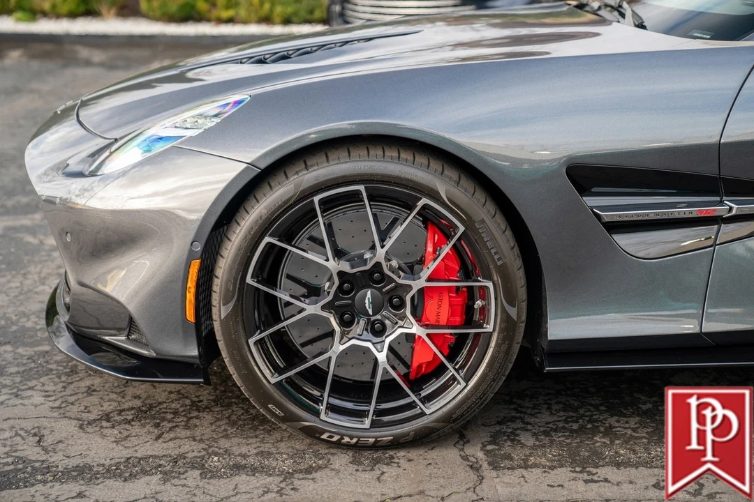2025 Aston Martin Vanquish 3rd Gen - Image 7 of 21