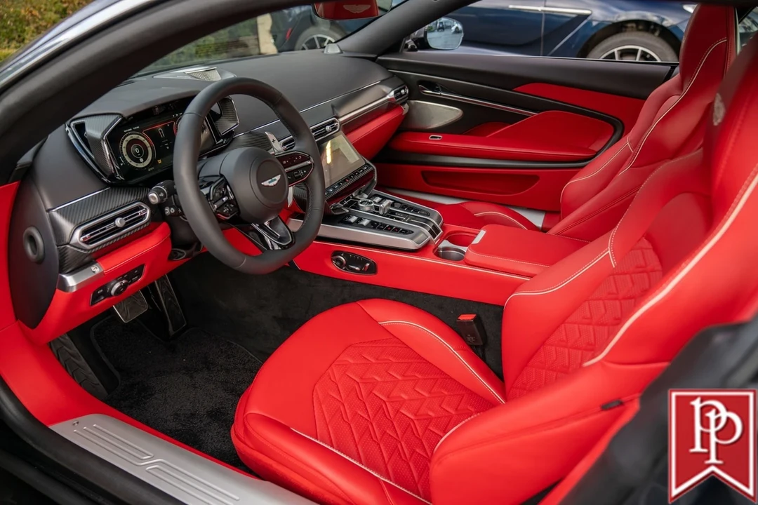 2025 Aston Martin Vanquish 3rd Gen - Image 13 of 21