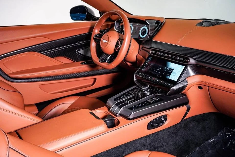 2025 Aston Martin Vanquish 3rd Gen - Image 8 of 17