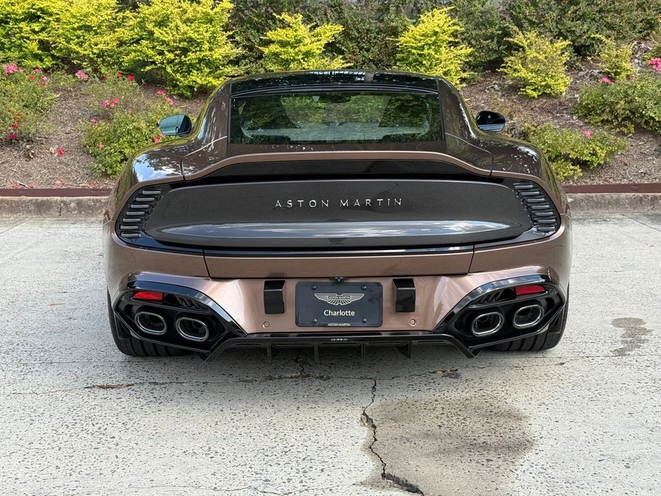 2025 Aston Martin Vanquish 3rd Gen - Image 21 of 21