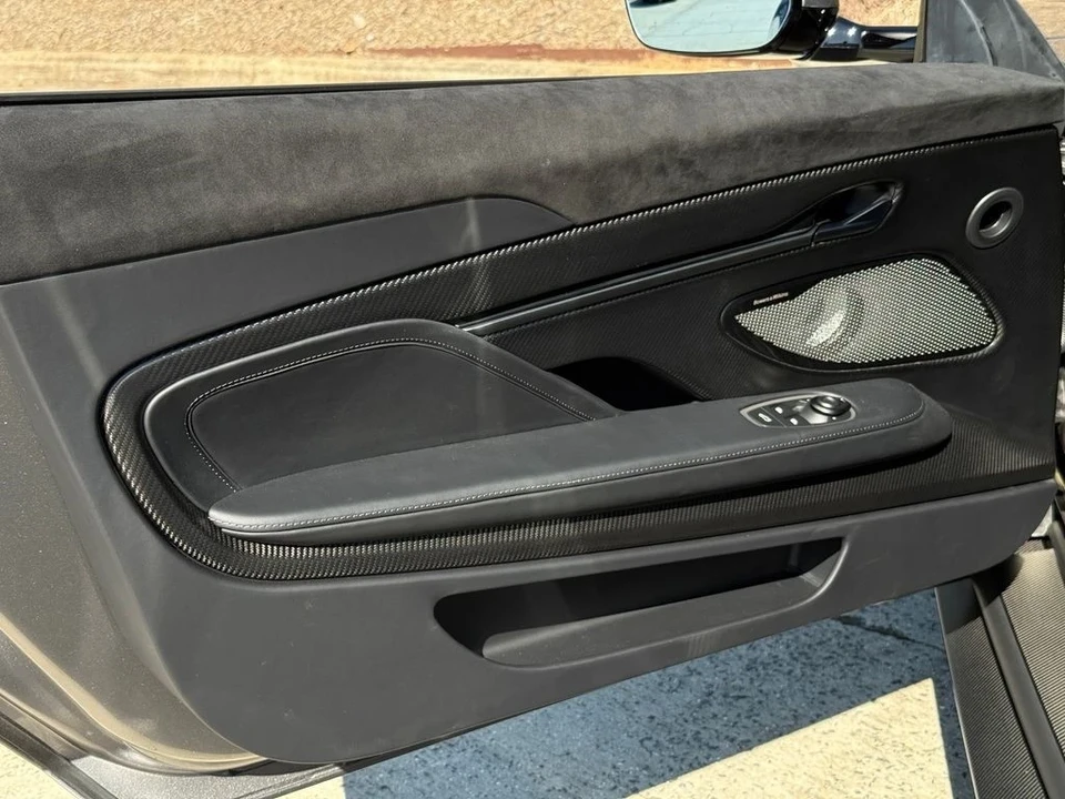 2025 Aston Martin Vanquish 3rd Gen - Image 21 of 21
