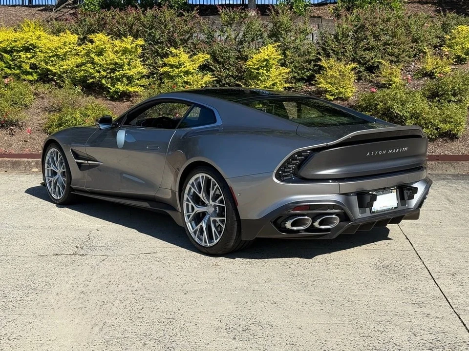 2025 Aston Martin Vanquish 3rd Gen - Image 3 of 21