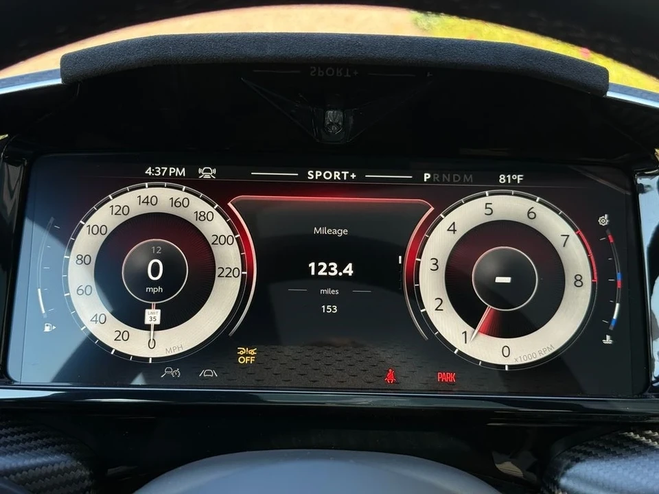 2025 Aston Martin Vanquish 3rd Gen - Image 10 of 21