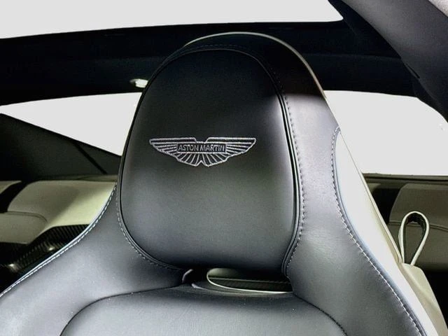 2025 Aston Martin Vanquish 3rd Gen - Image 19 of 20