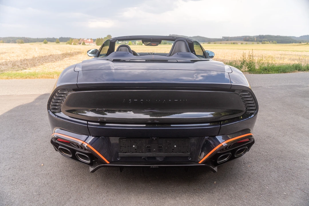 2025 Aston Martin Vanquish 3rd Gen - Image 20 of 31
