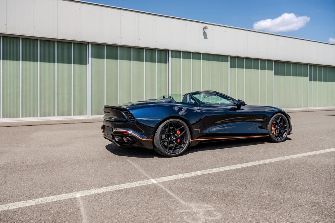 2025 Aston Martin Vanquish 3rd Gen - Image 3 of 31