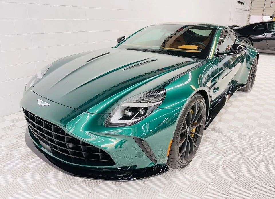2025 Aston Martin V8 Vantage (2019+) - Image 2 of 19