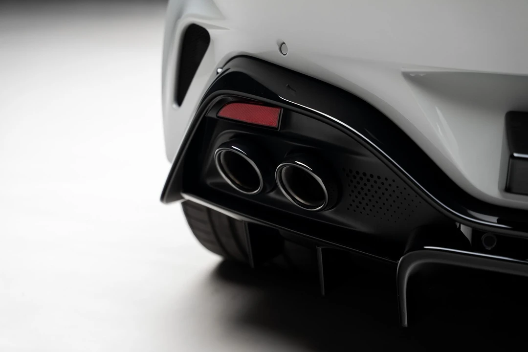 2025 Aston Martin V8 Vantage (2019+) - Image 31 of 31