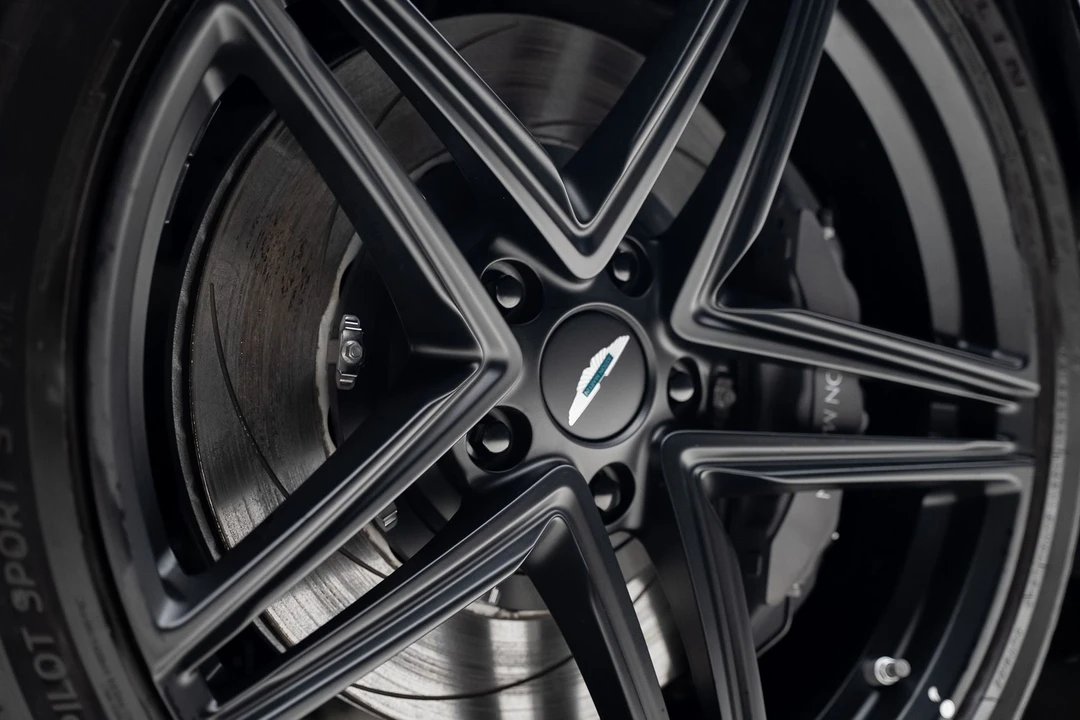 2025 Aston Martin V8 Vantage (2019+) - Image 22 of 31