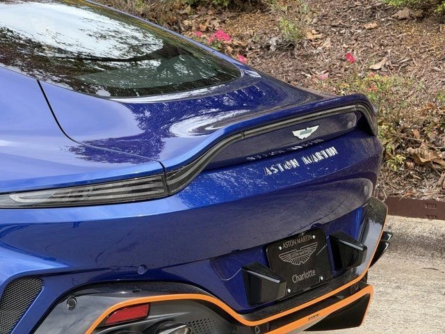 2025 Aston Martin V8 Vantage (2019+) - Image 9 of 21