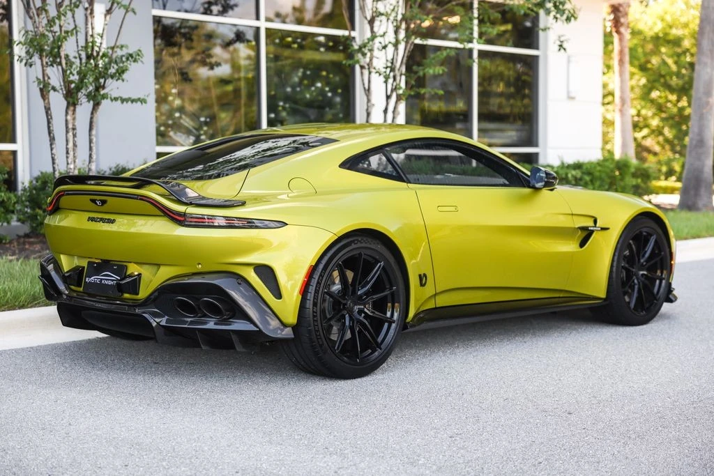 2025 Aston Martin - Image 26 of 31