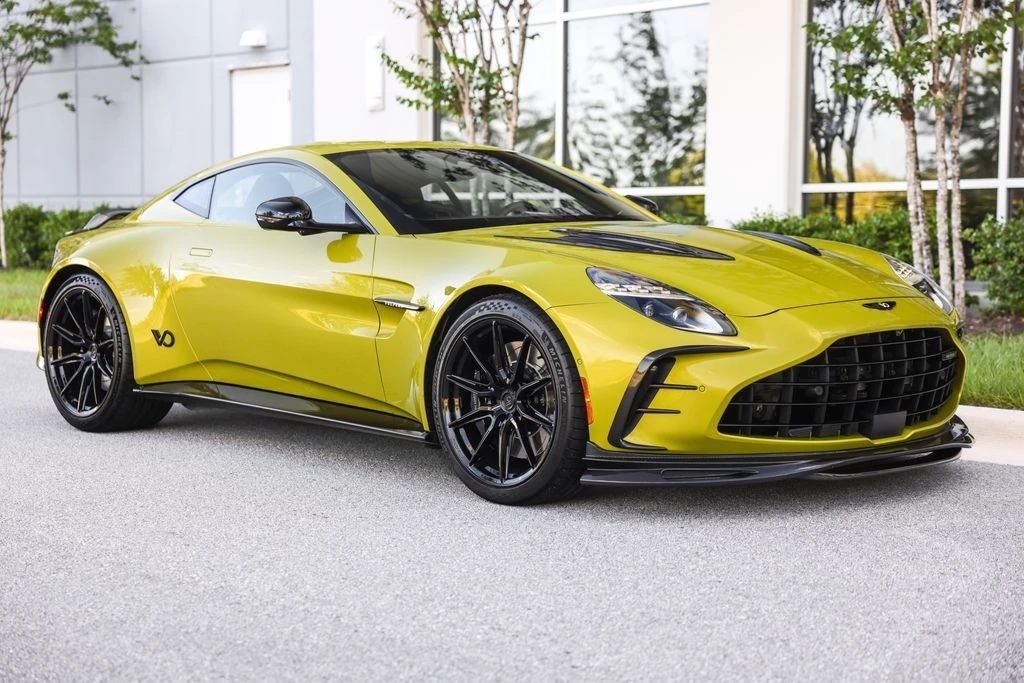 2025 Aston Martin V8 Vantage (2019+) - Image 22 of 31