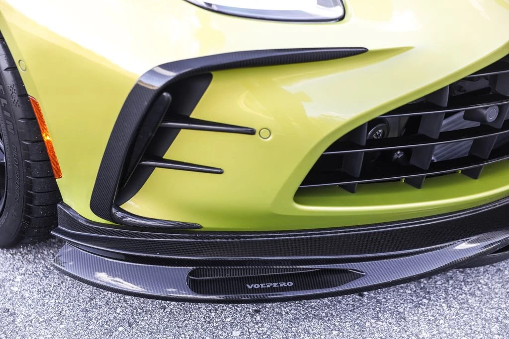 2025 Aston Martin V8 Vantage (2019+) - Image 24 of 31