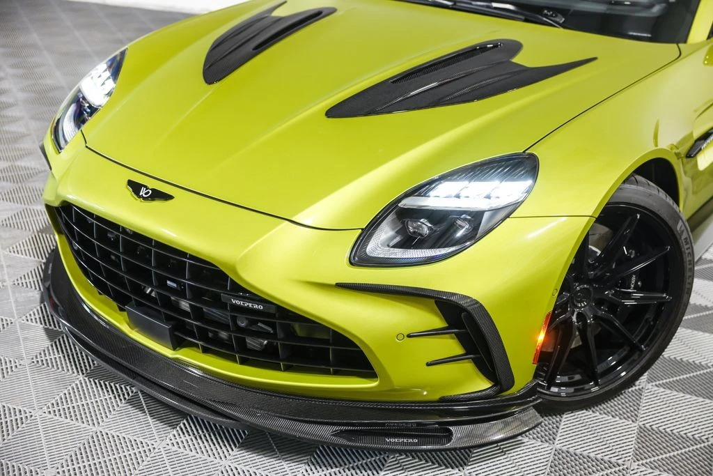 2025 Aston Martin - Image 11 of 31