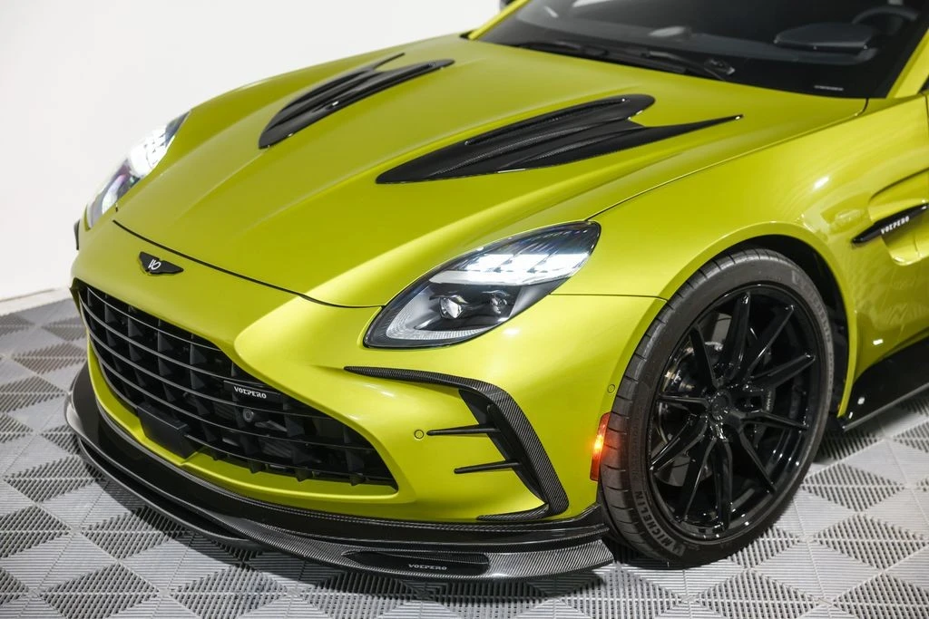 2025 Aston Martin V8 Vantage (2019+) - Image 19 of 31