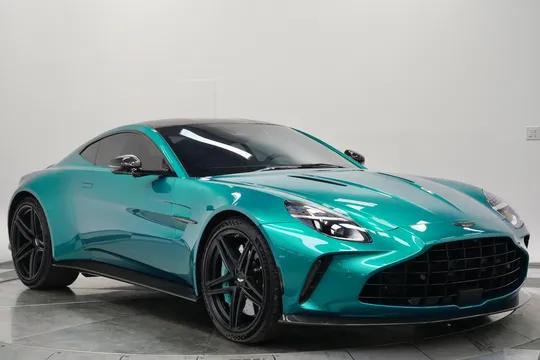2025 Aston Martin V8 Vantage (2019+) - Image 3 of 12