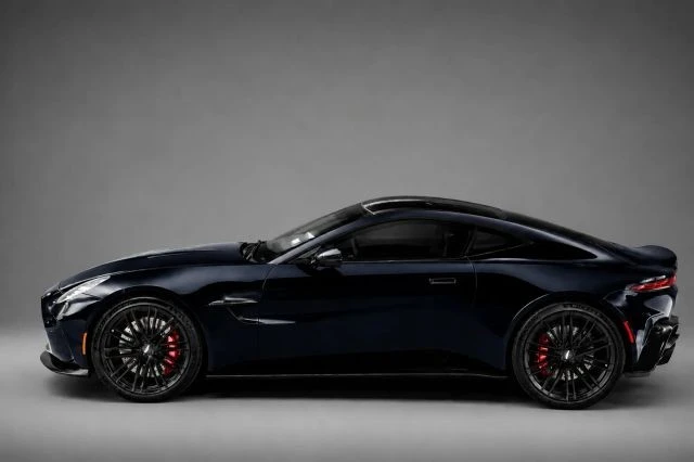 2025 Aston Martin V8 Vantage (2019+) - Image 7 of 16