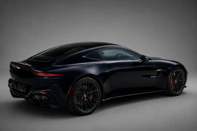 2025 Aston Martin V8 Vantage (2019+) - Image 3 of 16