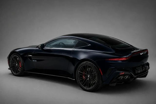 2025 Aston Martin V8 Vantage (2019+) - Image 4 of 16