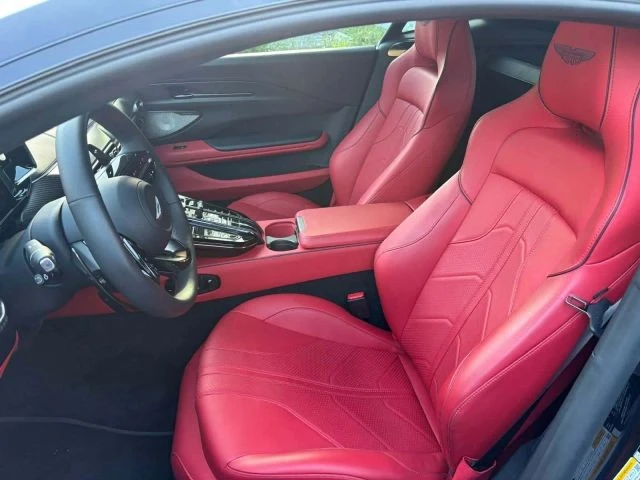 2025 Aston Martin V8 Vantage (2019+) - Image 14 of 16