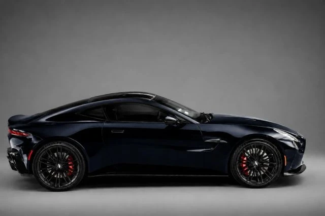 2025 Aston Martin V8 Vantage (2019+) - Image 6 of 16