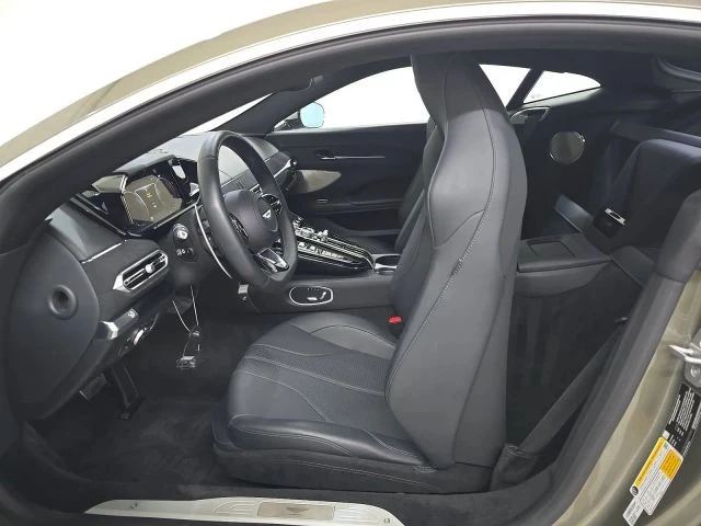 2025 Aston Martin V8 Vantage (2019+) - Image 2 of 22