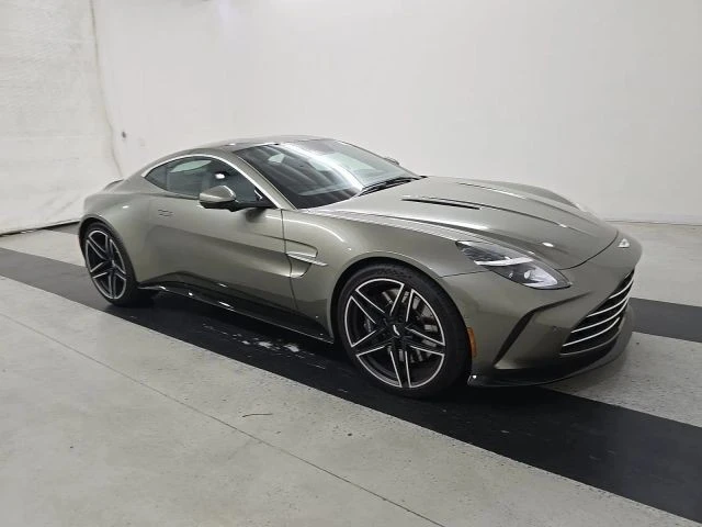 2025 Aston Martin V8 Vantage (2019+) - Image 10 of 22