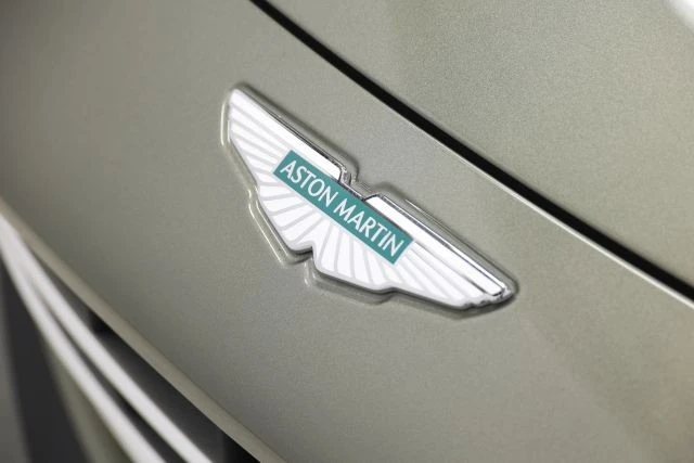 2025 Aston Martin V8 Vantage (2019+) - Image 8 of 31