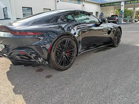 2025 Aston Martin Vantage Coupe